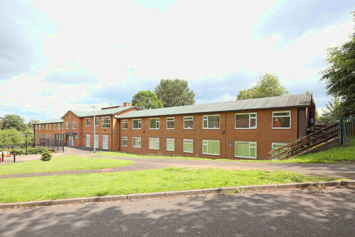 31 Bedroom Apartment For Sale In Gloucester Grange, Clayton, Newcastle, ST5