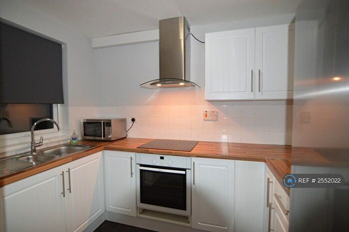 1 Bedroom Flat To Rent In Sidmoth Court, Reading, RG1