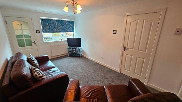 1 Bedroom Flat To Rent In Mayfield Place, Carluke, South Lanarkshire, ML8