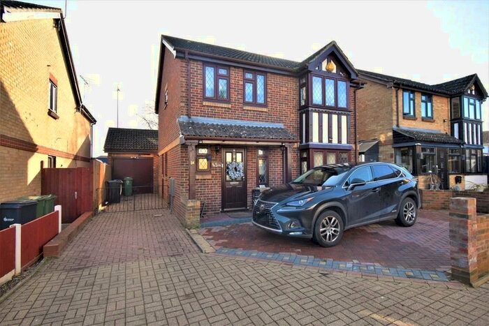 4 Bedroom Detached House For Sale In Foxden, Rivenhall, Witham, CM8