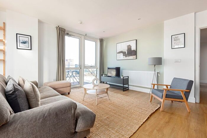 2 Bedroom Flat To Rent In Barry Blandford Way, London, E3