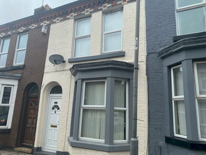 2 Bedroom House To Rent In Pansy Street, L5