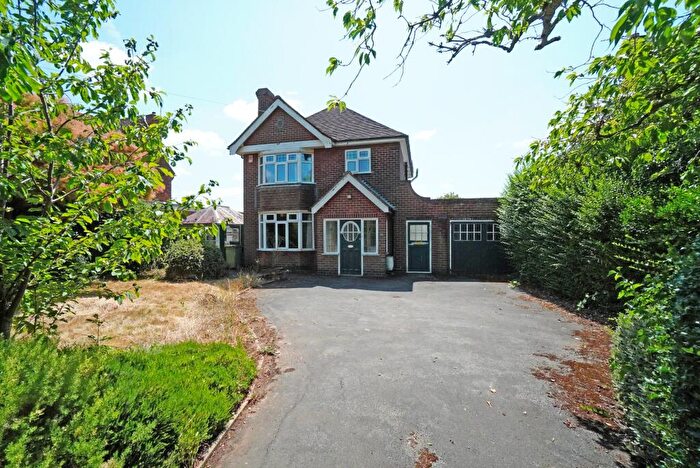 3 Bedroom Detached House For Sale In Ashby Road, Kegworth, DE74