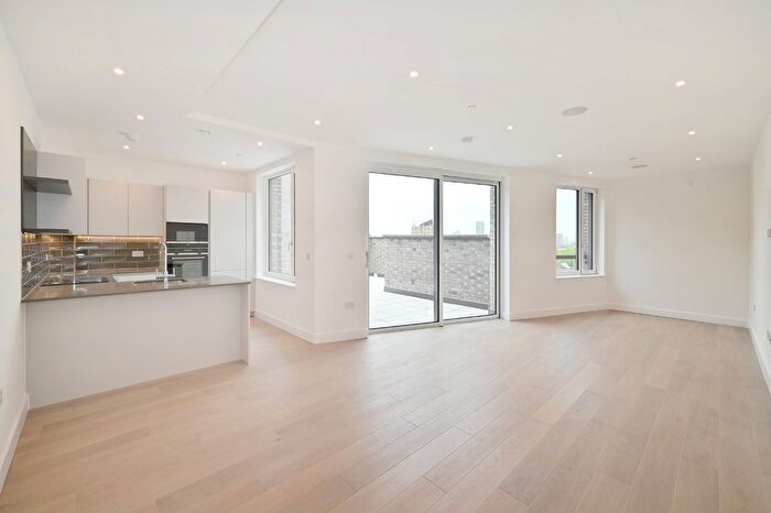 2 Bedroom Flat To Rent In New Tannery Way, London, SE1
