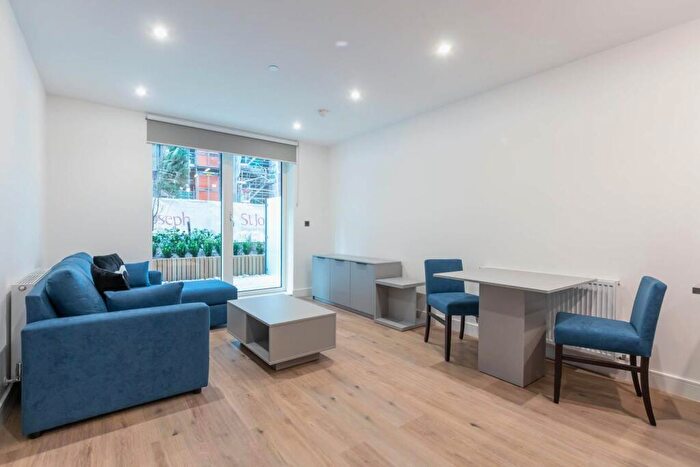 1 Bedroom Apartment To Rent In The Lancaster, Snow Hill Wharf, Shadwell Street, B4