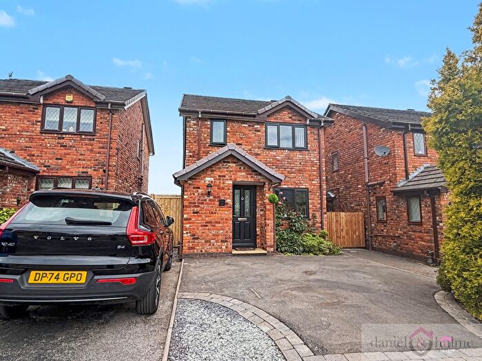 3 Bedroom Detached House For Sale In The Willows, Leek, Staffordshire, ST13