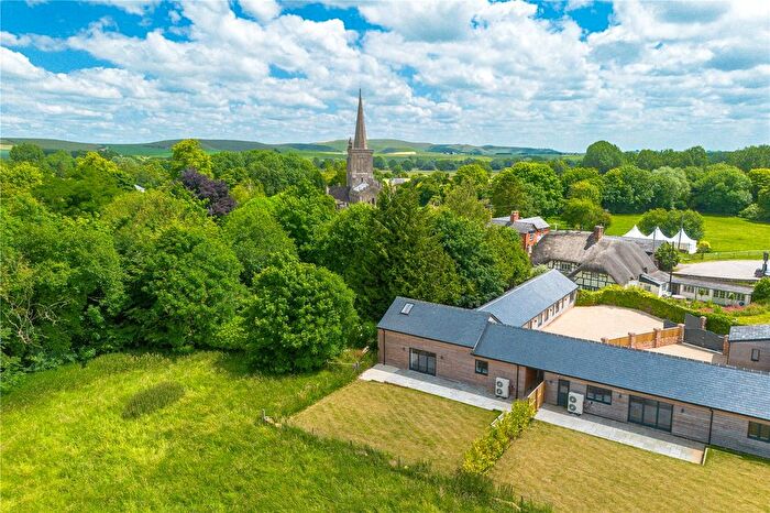 5 Bedroom Link Detached House For Sale In Chandlers Lane, Bishop's Cannings, Devizes, Wiltshire, SN10