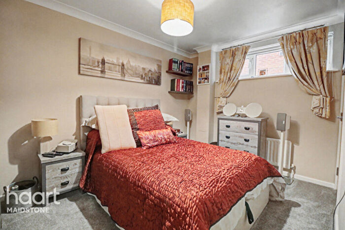 2 Bedroom Apartment For Sale In College Heights, College Road, Maidstone, ME15
