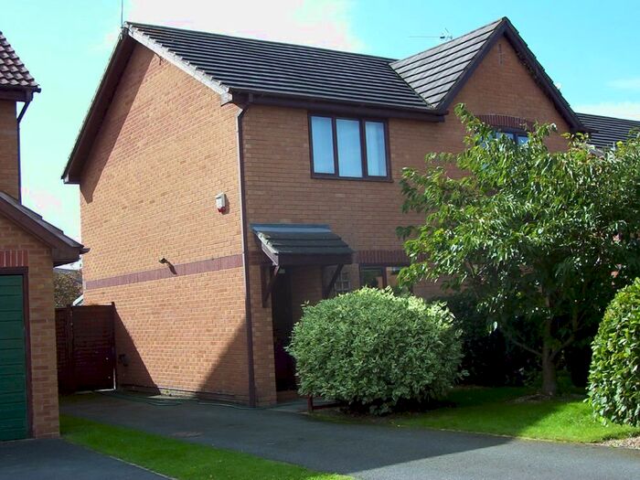 2 Bedroom Terraced House To Rent In The Pastures, Hereford HR2