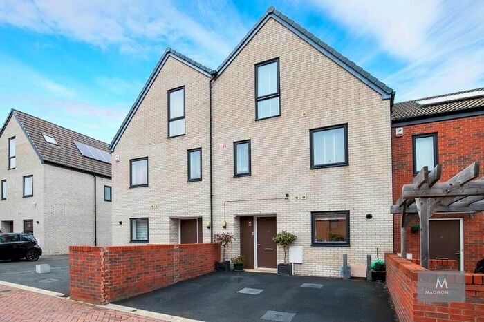 4 Bedroom Terraced House To Rent In Hughes Road, Ilford IG6