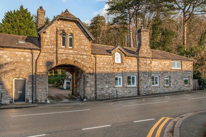 1 Bedroom Flat For Sale In Station Square, Grange-Over-Sands, LA11