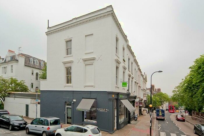 1 Bedroom Flat To Rent In Pond Street, Hampstead, NW3