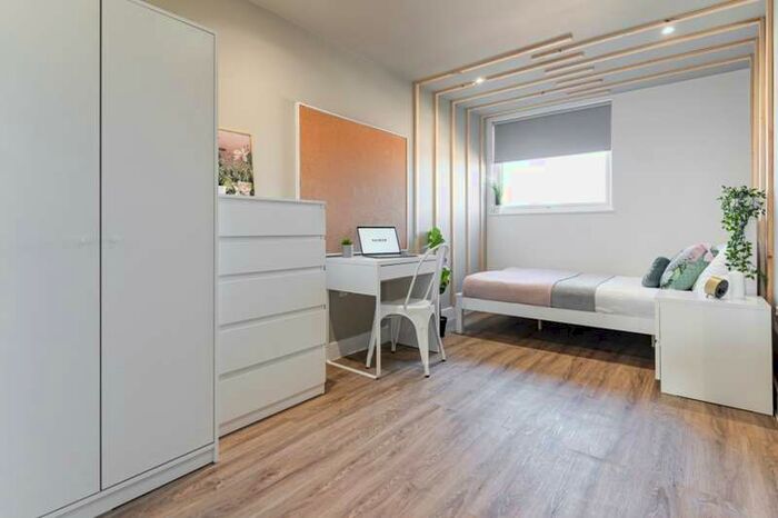 1 Bedroom House To Rent In Jessie Road, Southsea, Hampshire, PO4