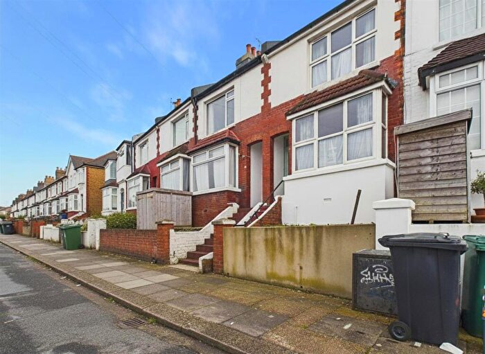 4 Bedroom House To Rent In Kimberley Road, Brighton, BN2