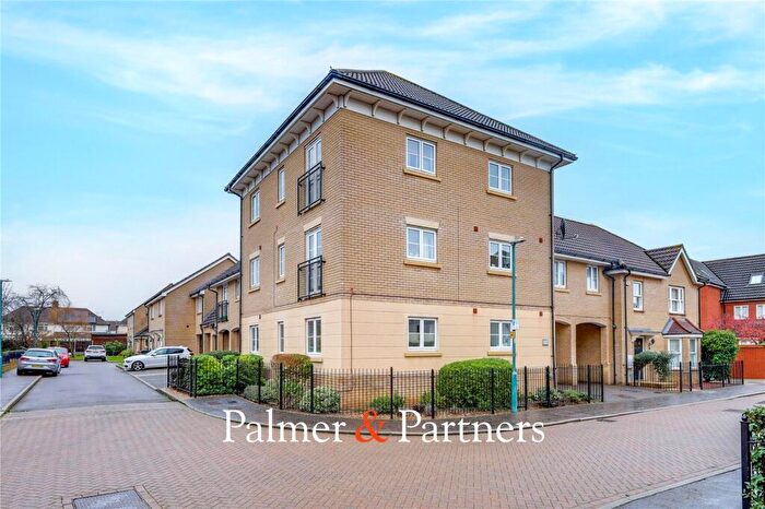 1 Bedroom Apartment For Sale In Ridgewell Avenue, Chelmsford, Essex, CM1
