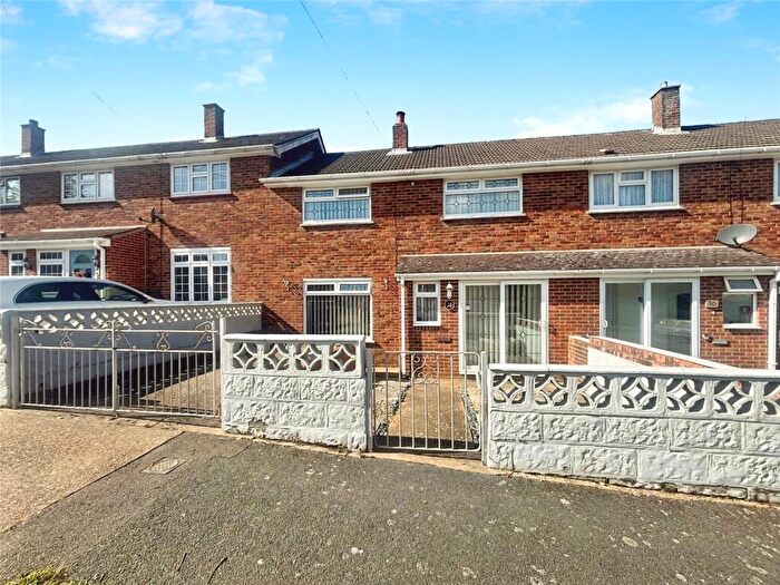 3 Bedroom Terraced House For Sale In Ajax Road, Rochester, Kent, ME1