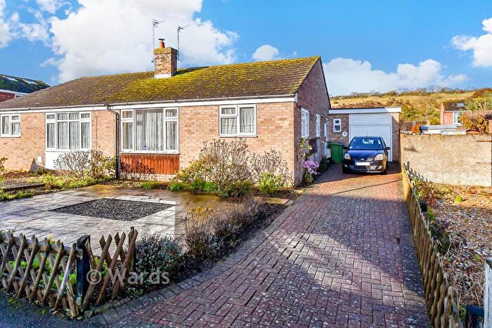 3 Bedroom Semi-Detached Bungalow For Sale In Romney Way, Hythe, Kent, CT21