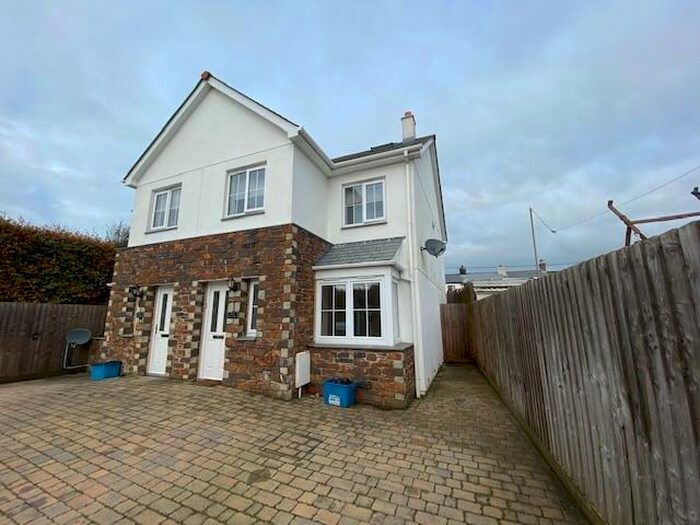 4 Bedroom House To Rent In Liftondown, PL16