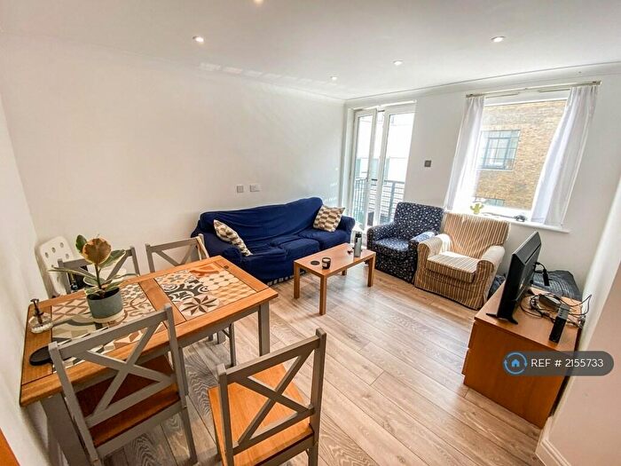 2 Bedroom Flat To Rent In Old Street, London, EC1V