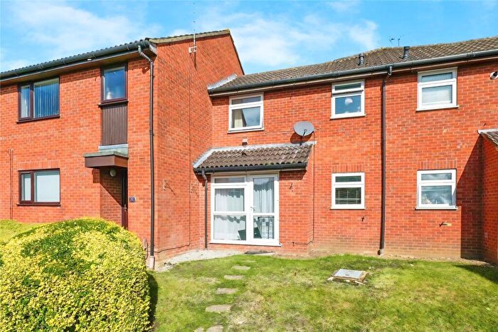 1 Bedroom Town House To Rent In Fleetham Gardens, Lower Earley, Reading, Berkshire, RG6