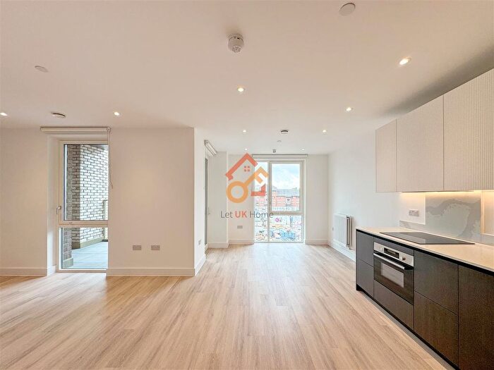 Studio To Rent In Monterrey House, Everdene Path, London, W3