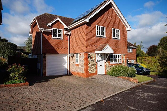 3 Bedroom Detached House To Rent In Twittenside, Penfold Way, Steyning, West Sussex, BN44