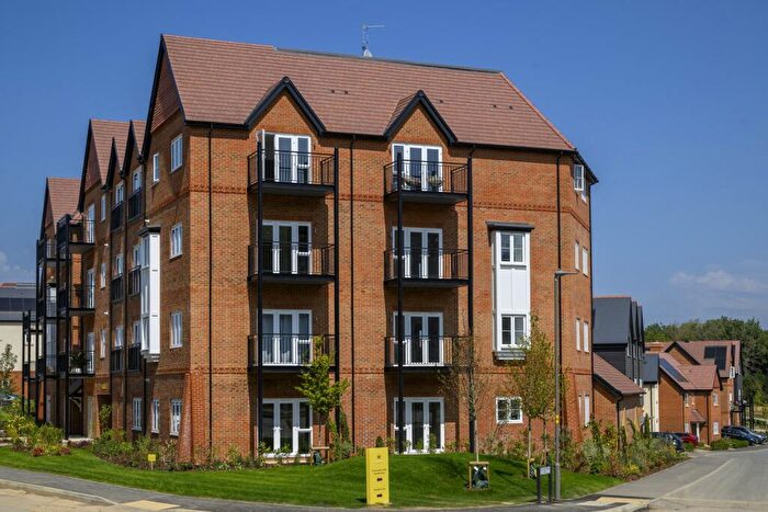 2 Bedroom Flat For Sale In Dorsett House, Abbey Barn Park, HP10