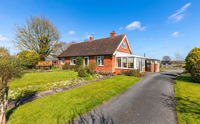 3 Bedroom Farmhouse For Sale In Bishampton Road, Flyford Flavell, WR7