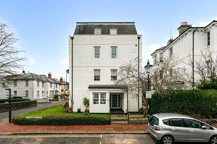 1 Bedroom Flat To Rent In Grosvenor House, Ambrose Place, Worthing, West Sussex, BN11