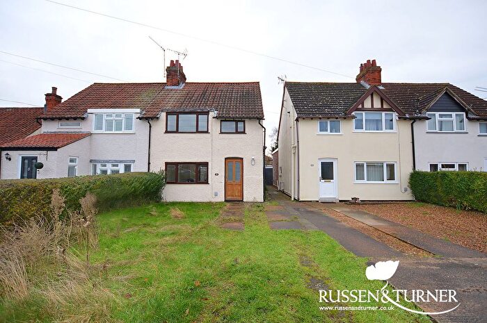 3 Bedroom Semi Detached House For Sale In Field Road, King's Lynn, PE30
