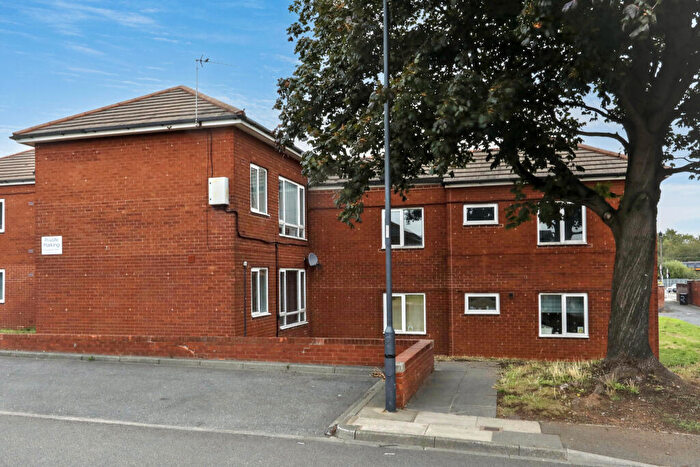 2 Bedroom Flat For Sale In Queen Street, Doncaster, South Yorkshire, DN4