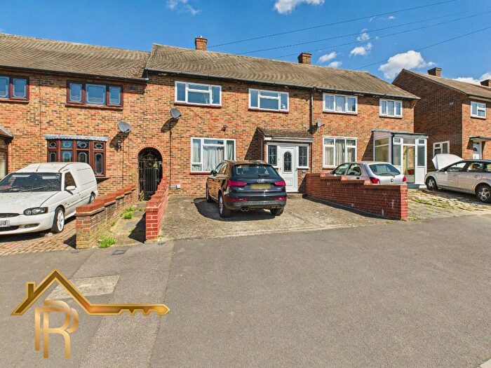 3 Bedroom Terraced House To Rent In Penrith Road, Romford, London, RM3