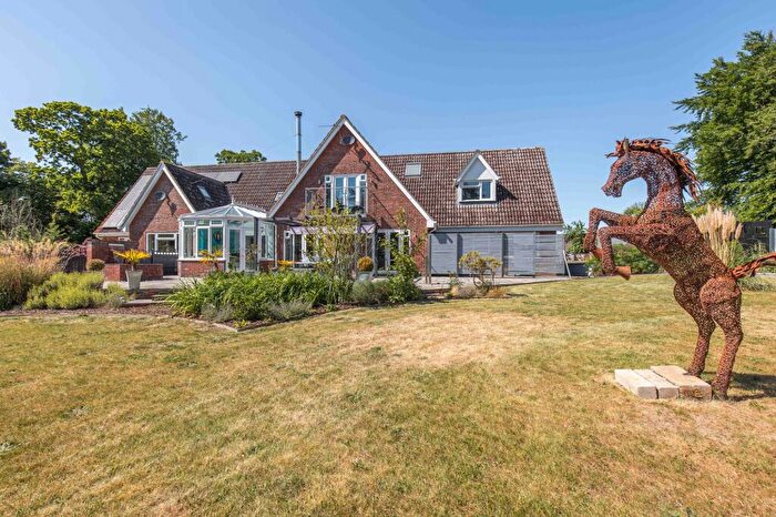 7 Bedroom Detached House For Sale In Postwick, NR13