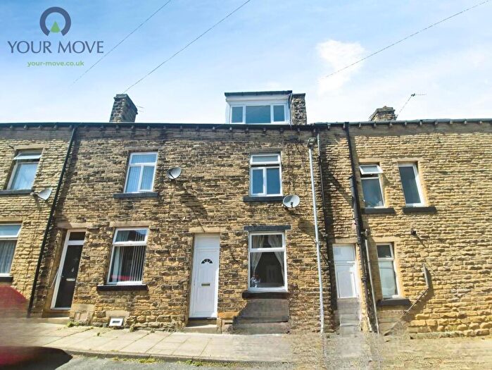 4 Bedroom Terraced House To Rent In Hird Street, Keighley, West Yorkshire, BD21