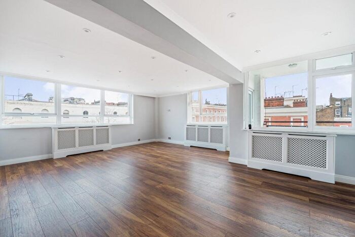 2 Bedroom Flat To Rent In Randolph Avenue, Maida Vale, London, W9