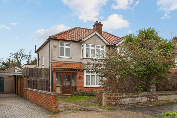 3 Bedroom Semi Detached House For Sale In Warren Drive North, Surbiton, KT5