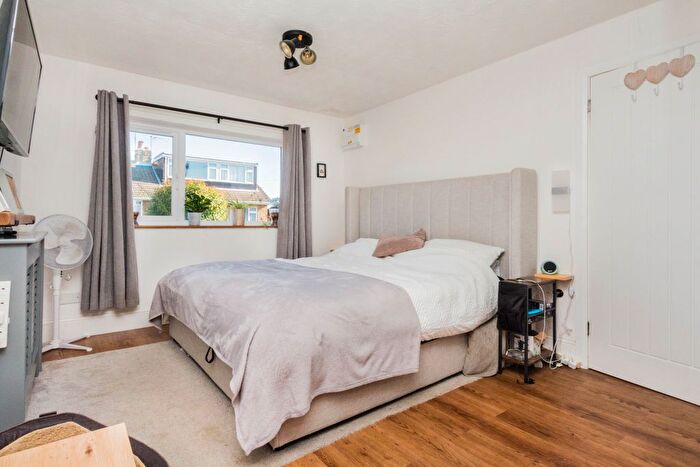 3 Bedroom Detached Bungalow For Sale In Albert Road, Finedon, Wellingborough, NN9