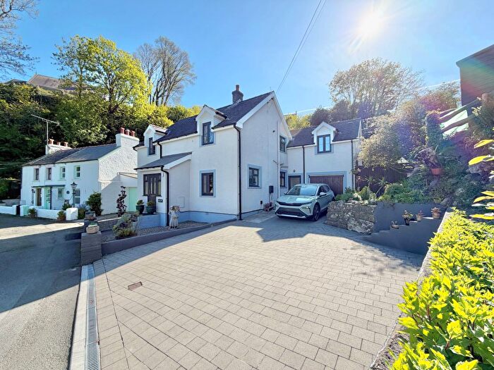 5 Bedroom Detached House For Sale In The Slade, Fishguard, SA65