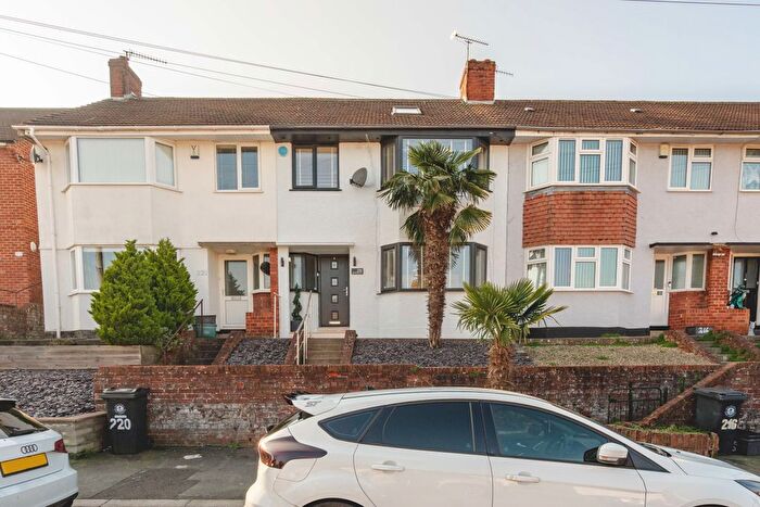 4 Bedroom Terraced House For Sale In Ilchester Crescent, Bristol, BS13