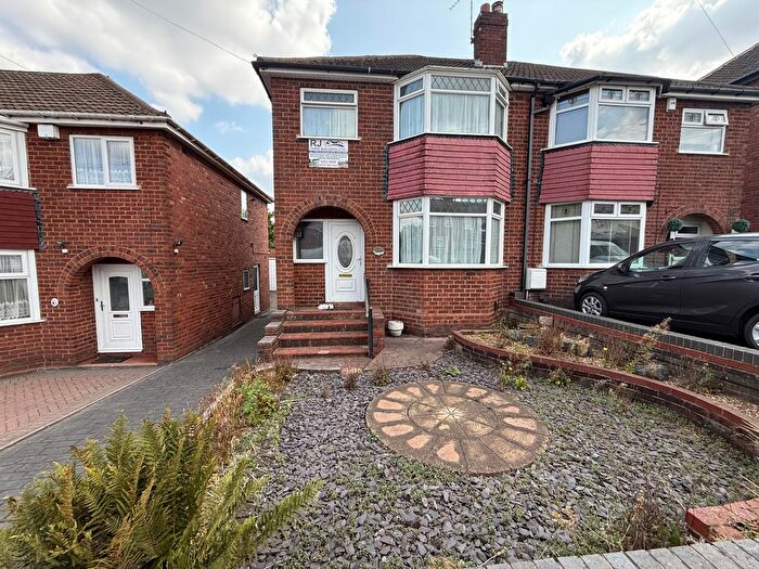 3 Bedroom Semi-Detached House To Rent In Eve Lane, Upper Gornal, DY1