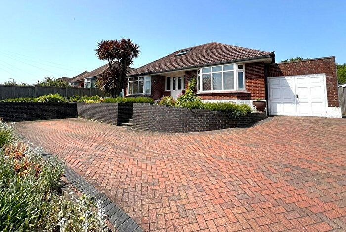 4 Bedroom Detached Bungalow For Sale In Salisbury Road, Walmer, CT14