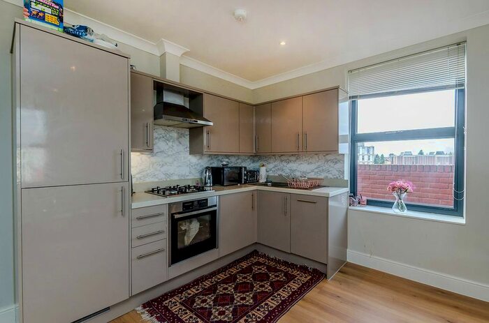 2 Bedroom Flat To Rent In Station Road, Harrow, HA1