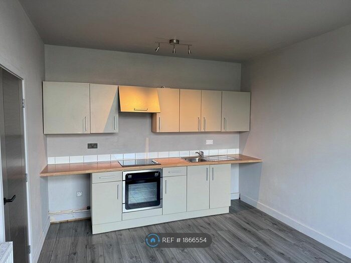 1 Bedroom Flat To Rent In Bolton Street, Chorley, PR7