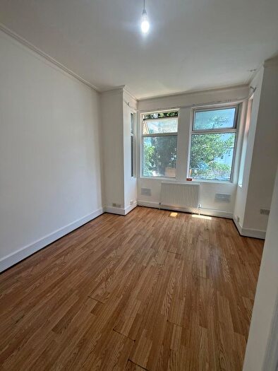 1 Bedroom Maisonette To Rent In Cromwell Road, Hounslow, TW3