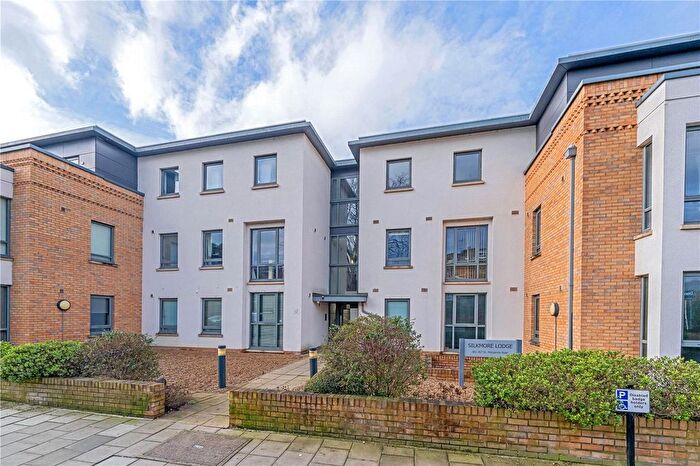 2 Bedroom Flat To Rent In St Margarets Road, St Margarets, TW1