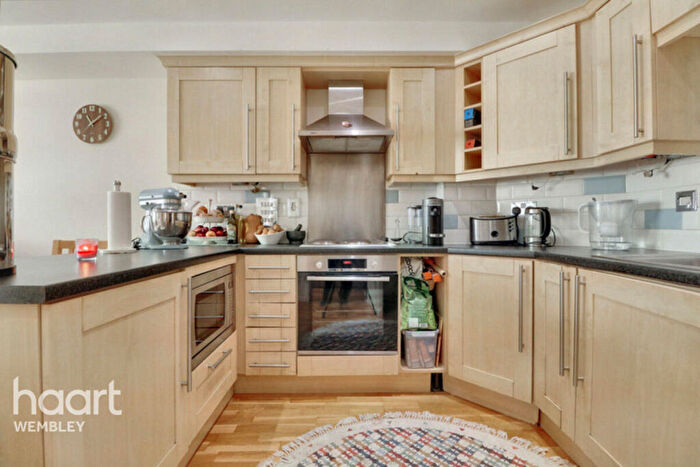 2 Bedroom Flat For Sale In Wembley Park, HA9