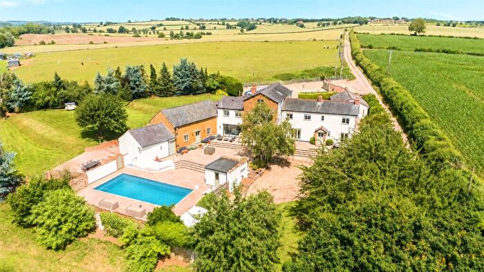 6 Bedroom Detached House For Sale In Merry Tom Lane, Chapel Brampton, Northamptonshire, NN6