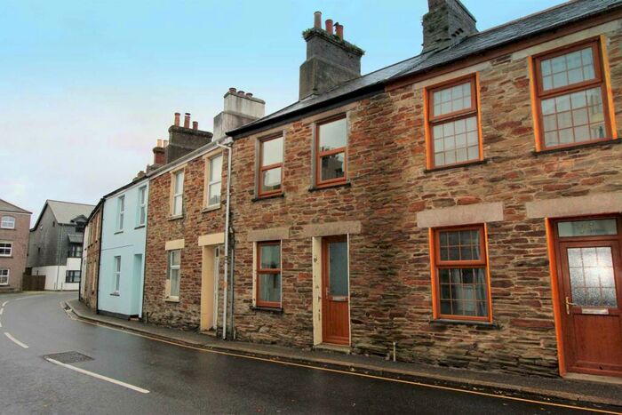 2 Bedroom Terraced House To Rent In Callington, PL17