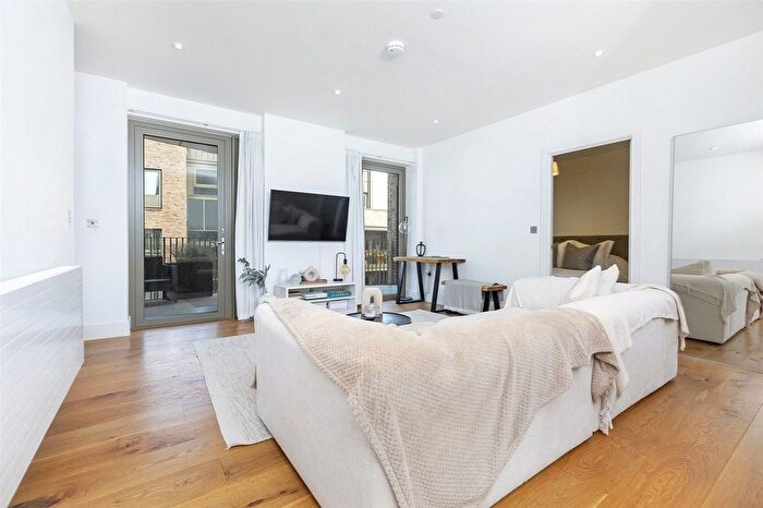 1 Bedroom Flat To Rent In Imperial Court, B Odessa Street, London, SE16