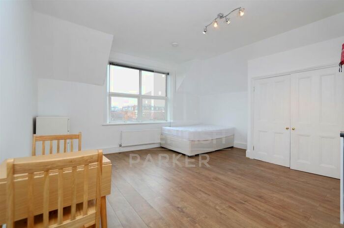 Studio To Rent In Fawley Road, West Hampstead, London, NW6